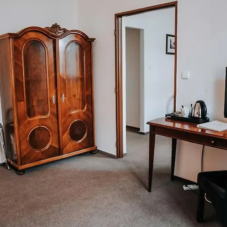 Hotel Praha 3*