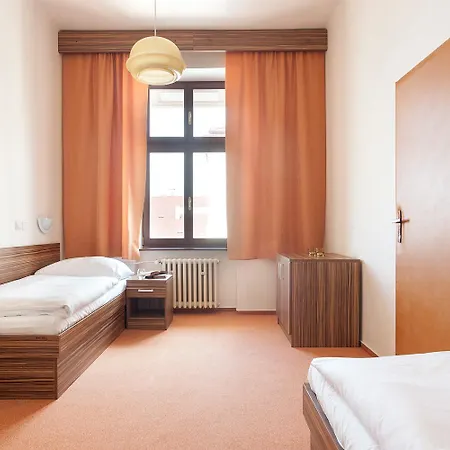 Hotel Praha 3*