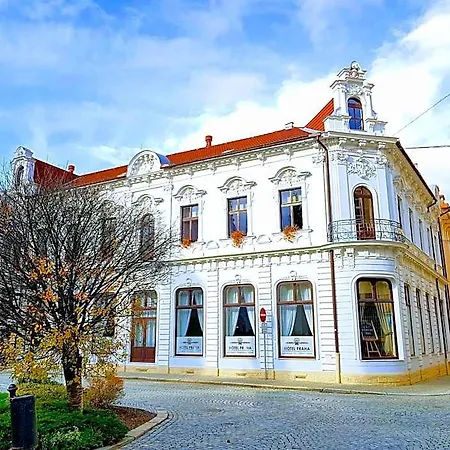 Praha