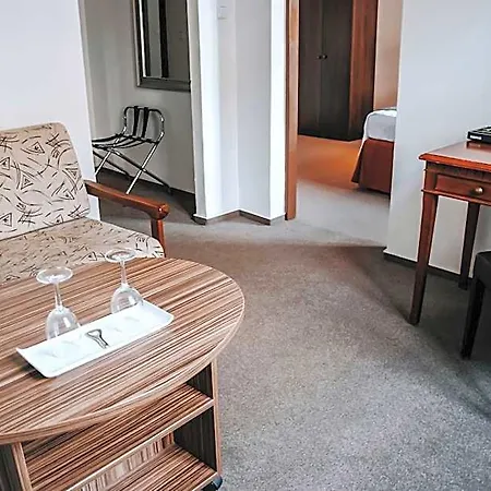Praha 호텔 3*