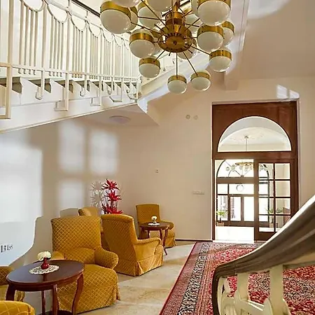 Praha Hotel