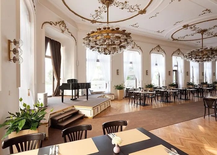 Praha ホテル 3*